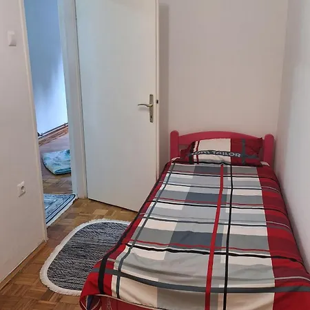Apartament Atika *